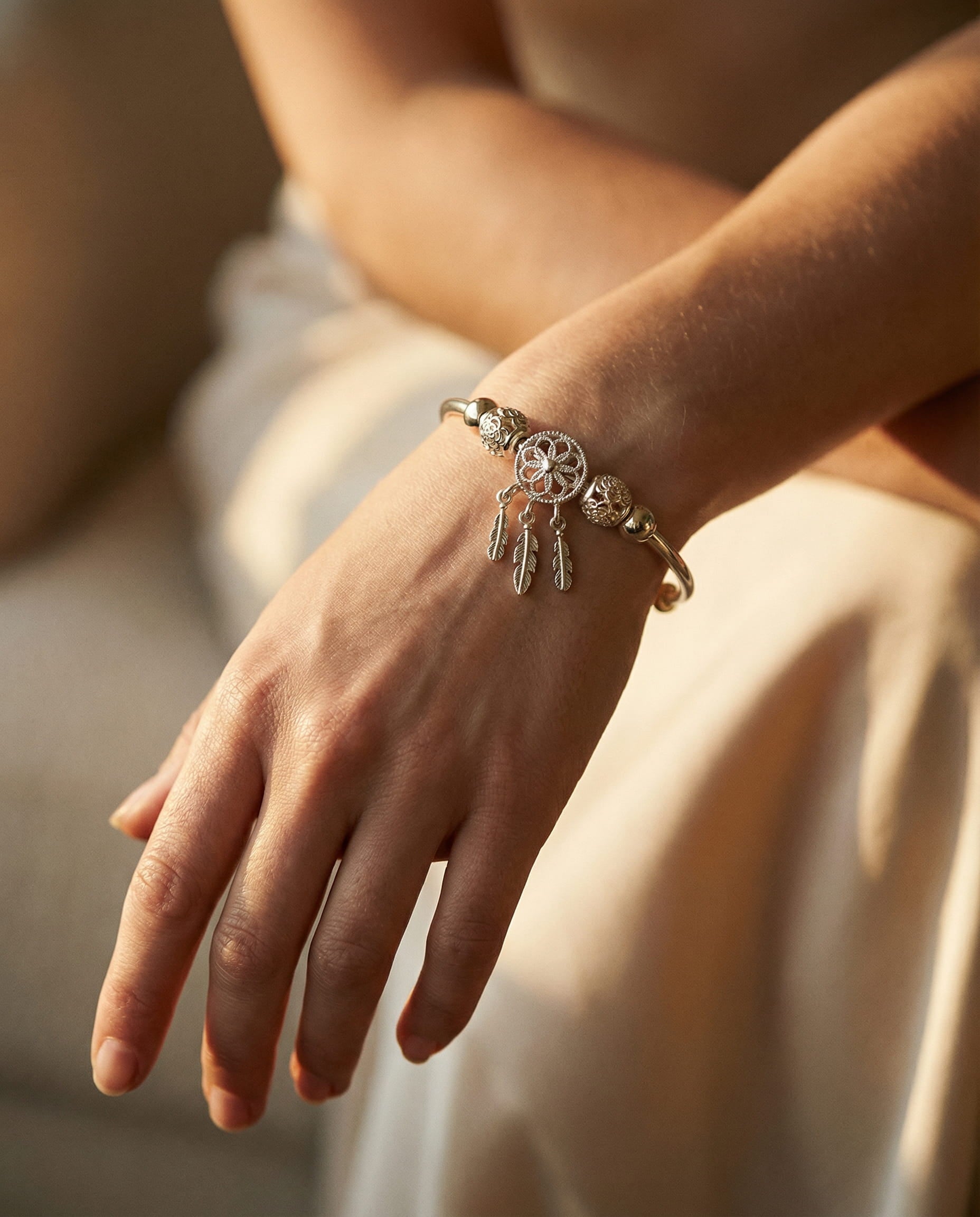 Adjustable Three Leaf Charm Silver Bracelet